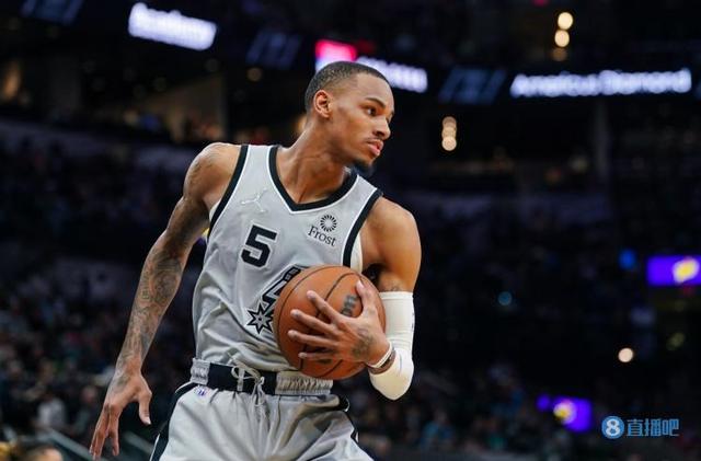 同时注重青 同时注重青